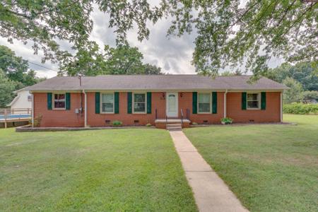603 Flower Lane Dr