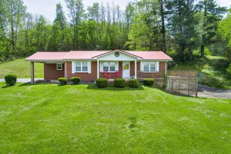 2927 Gainesboro Hwy