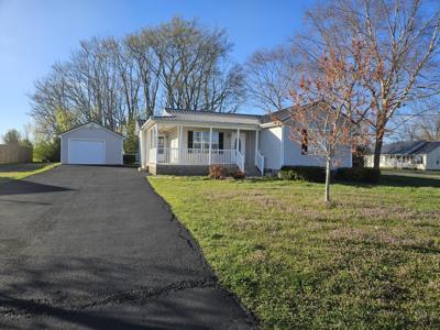 360 Strawberry Dr