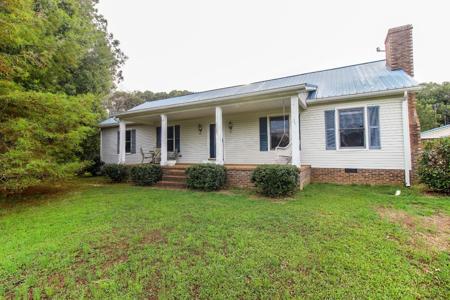 260 Garman Loop