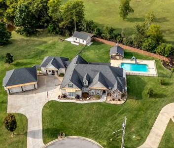 103 Chattaroy Ct