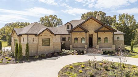325 WILKES MANOR WAY