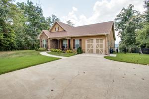 8589 Silverview Ln