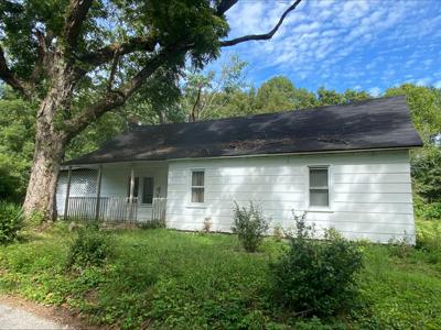 606 Eagle Creek Rd