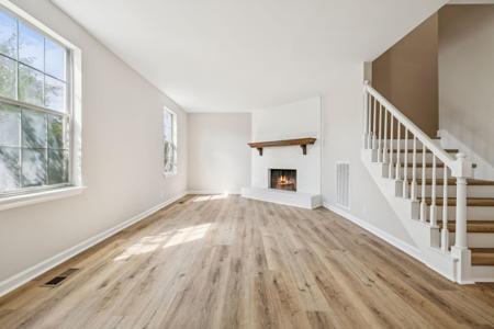 3712 Colonial Heritage Dr