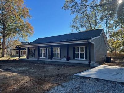 335 Old Eastbrook Road