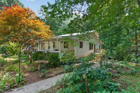 129 Meredith Ln