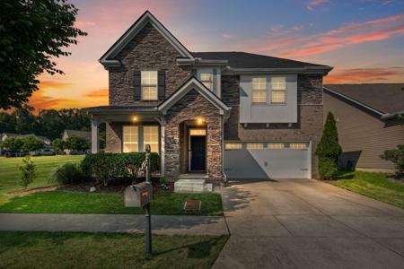 1872 Stonewater Dr