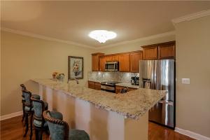 116 Rose Dr