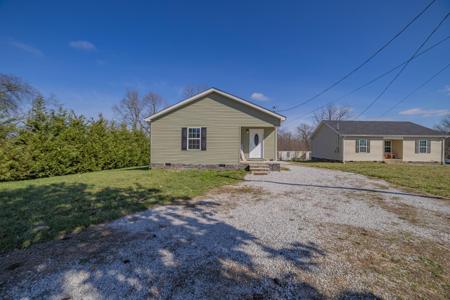 1015 Old Cowan Rd