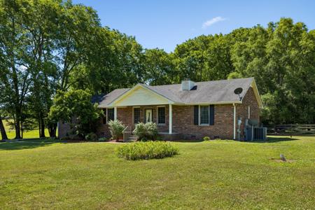7452 Coles Ferry Pike