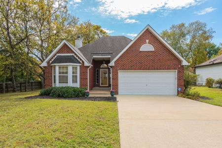 3716 Seville Dr