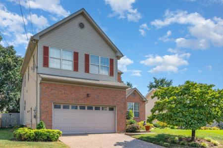 1216 Quaise Moor E