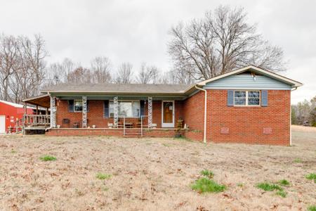 236 Fanning Rd