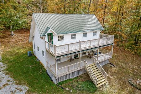 108 Lanham LN