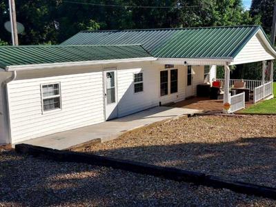 829 Brownfield Rd