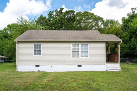 3851 Atlanta Drive