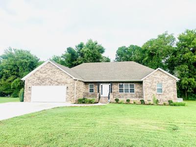 47 Colonial Dr