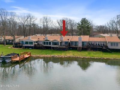 10 Woodland Court