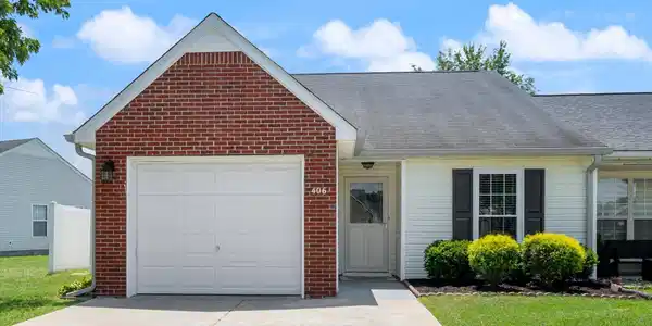 406 Reavis Ave