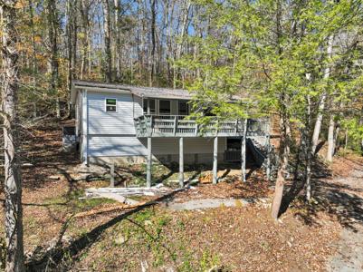 292 Halls Hollow Rd