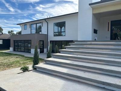103 Walnut Dr