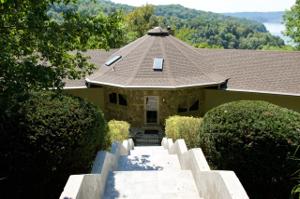 8768 Mondavi Point