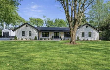 301 Rosebrook Dr