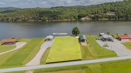 648 River Front Dr
