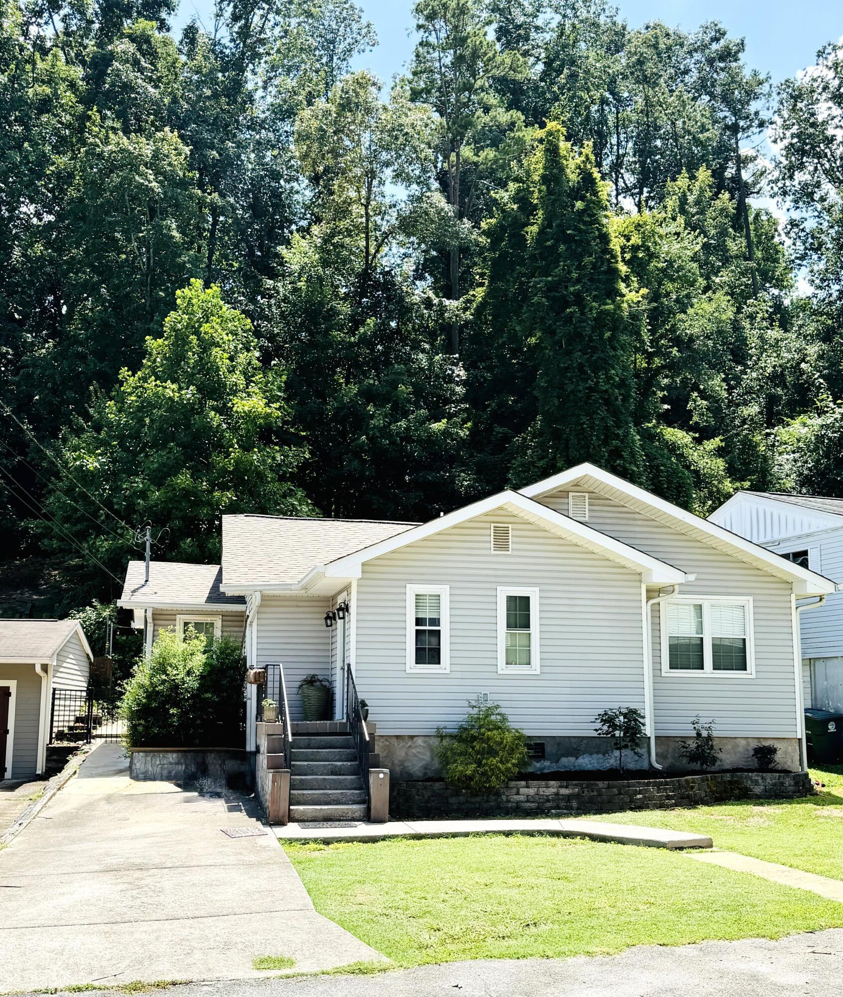 Image 1 Image 1