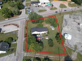 152 E Petty Ln