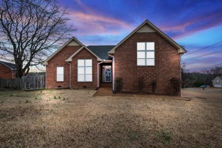 101 Knights Bridge Sta