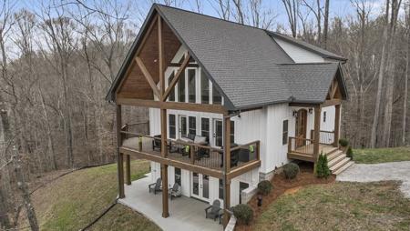 222 Hidden Hallow Cove