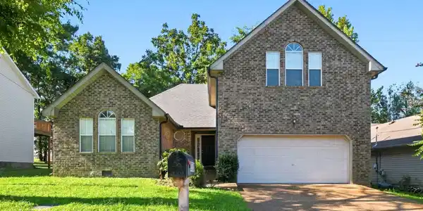 3320 Milbridge Dr