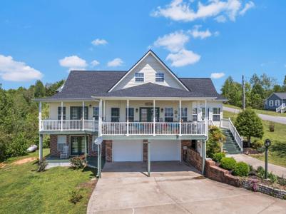 480 Turtle Point Ln