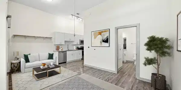 782 Riverfront Parkway
