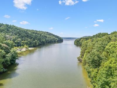 0 Roberts Ridge