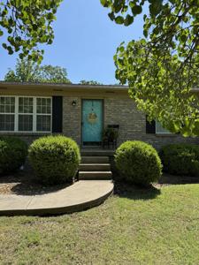 821 Oakland Dr