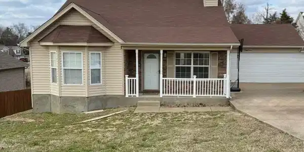 105 Alice Ave