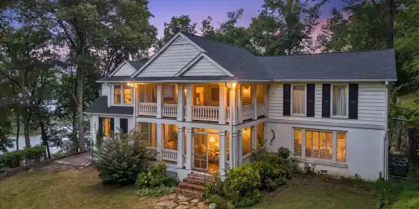 30 Lampley Ln