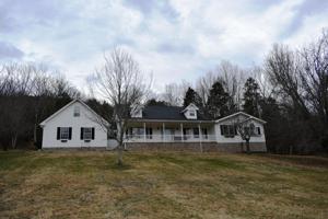 6 Williams Ln