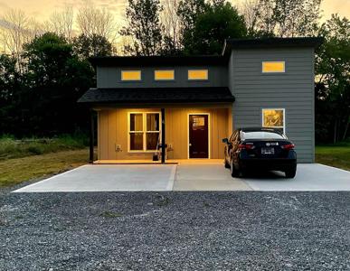 26 Giavonni Ln