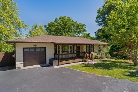3900 Laird Lane