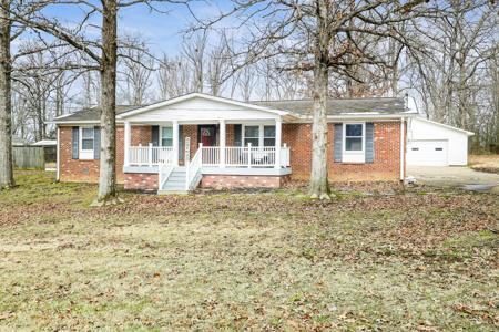 740 Oakland Dr