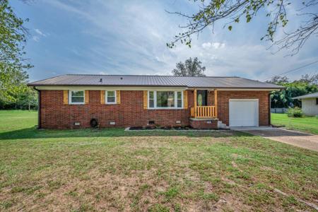 144 Park Cir