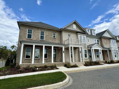 212 Nearwater Place