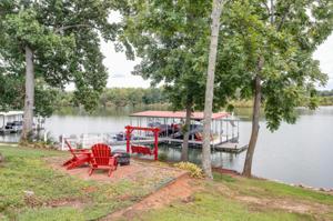 587 Waters Edge Dr