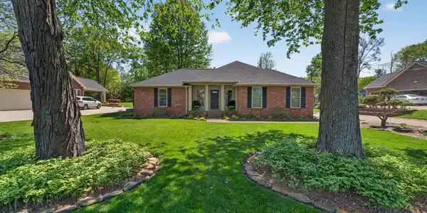 416 Adeline Dr