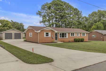 103 Allen Dr