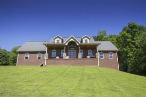 57 Lakeside Dr
